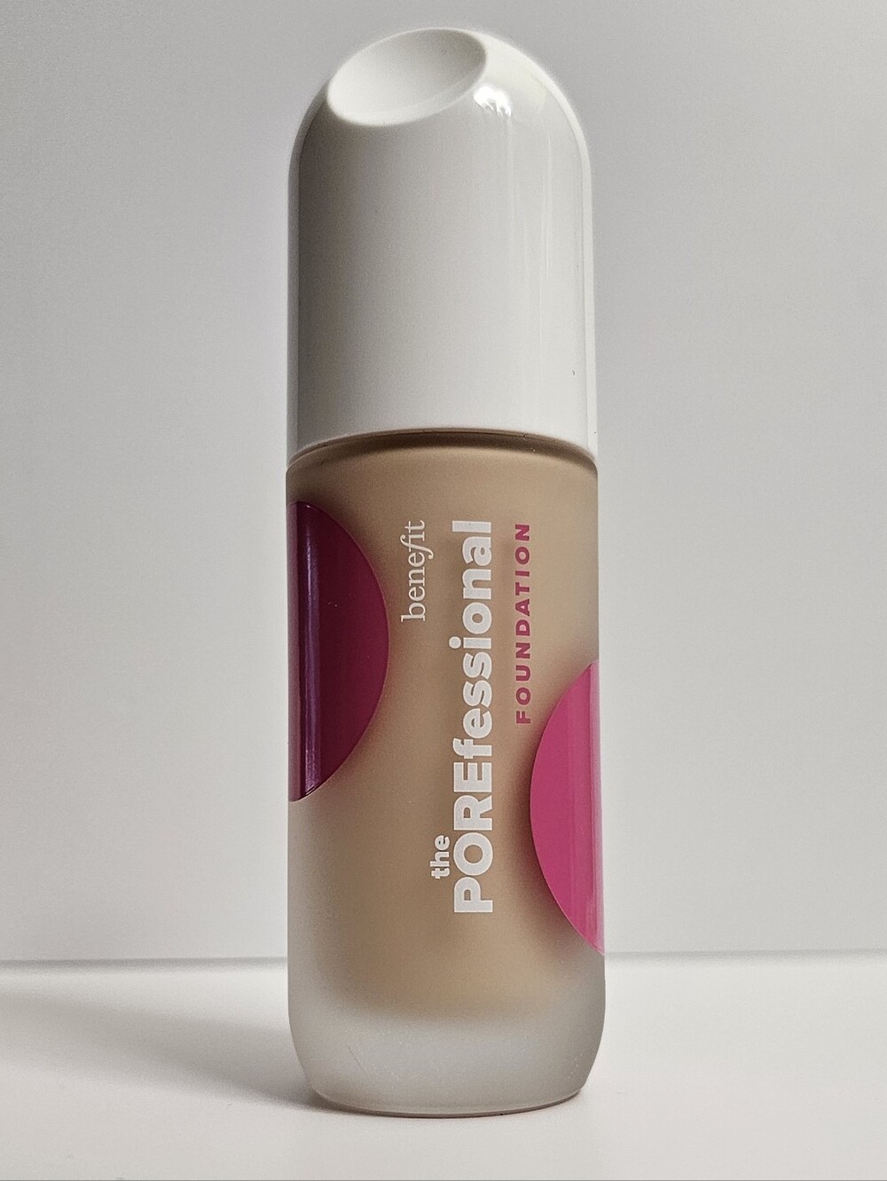 Benefit The POREfessional Blurring & Smoothing Foundation shade 5C confident